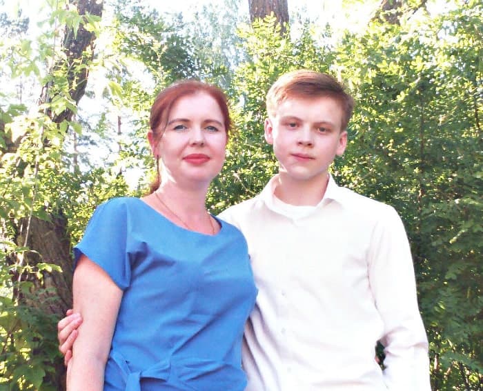 Тимерлан Камалетдинов с матерью